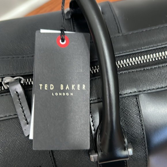 NWT Ted Baker Lewes leather duffel bag great Father’s Day  gift - Picture 4 of 13